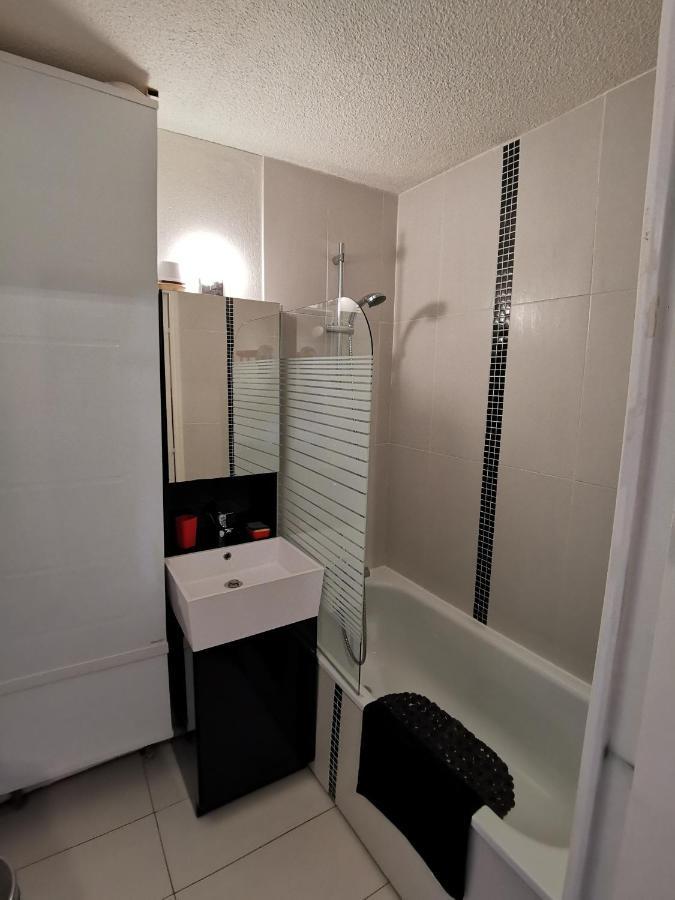 Appartement - Комблу Экстерьер фото