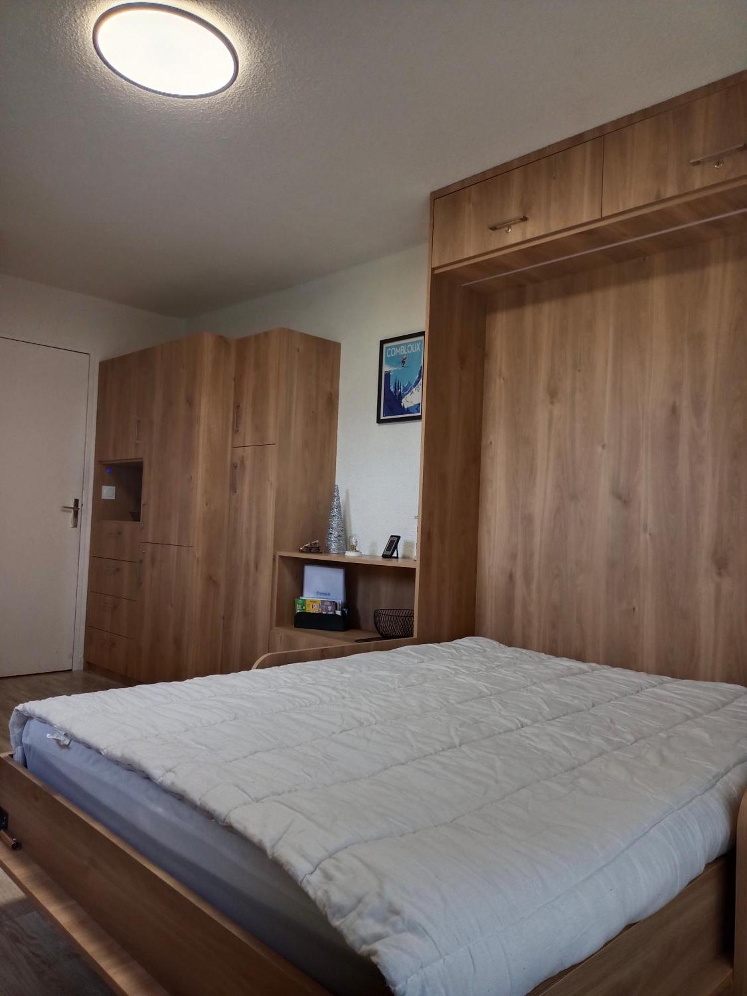 Appartement - Комблу Экстерьер фото
